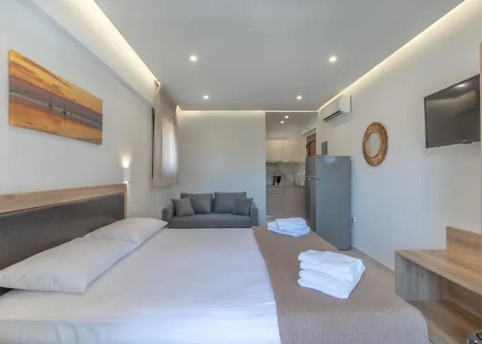 Sunshine Rooms And Suites
